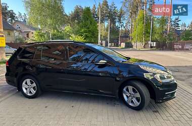 Універсал Volkswagen Golf 2019 в 