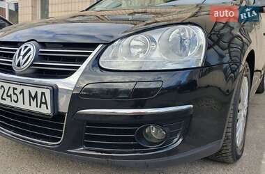 Універсал Volkswagen Golf 2007 в 