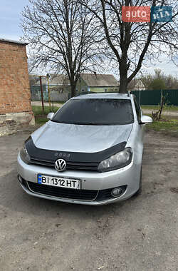 Універсал Volkswagen Golf 2010 в Полтаві