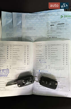Універсал Volkswagen Golf 2010 в 