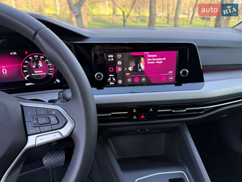 Хэтчбек Volkswagen Golf 2021 в Киеве