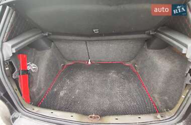 Хетчбек Volkswagen Golf 2008 в 