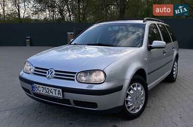 Універсал Volkswagen Golf 2002 в Дрогобичі