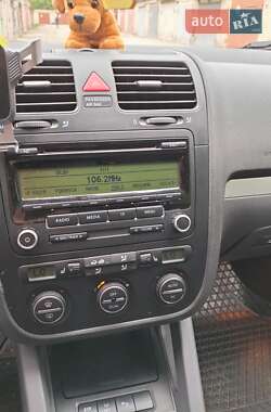 Универсал Volkswagen Golf 2009 в 