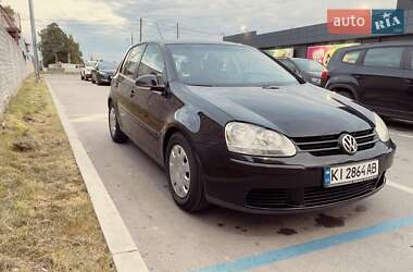 Хетчбек Volkswagen Golf 2006 в Чернігові