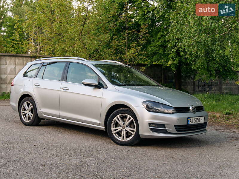 Універсал Volkswagen Golf 2015 в Києві