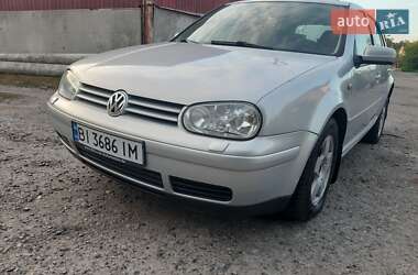 Хэтчбек Volkswagen Golf 1998 в 