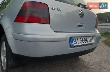Хэтчбек Volkswagen Golf 1998 в 