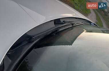 Хэтчбек Volkswagen Golf 1998 в 