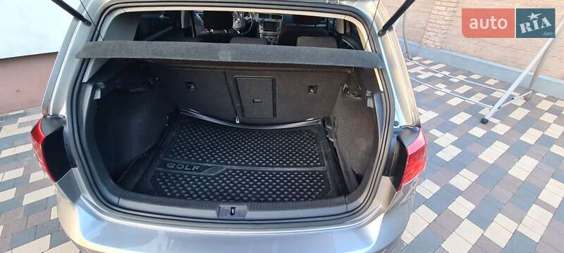 Хэтчбек Volkswagen Golf 2013 в Коломые