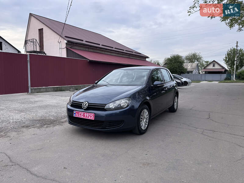 Хэтчбек Volkswagen Golf 2010 в Звенигородке