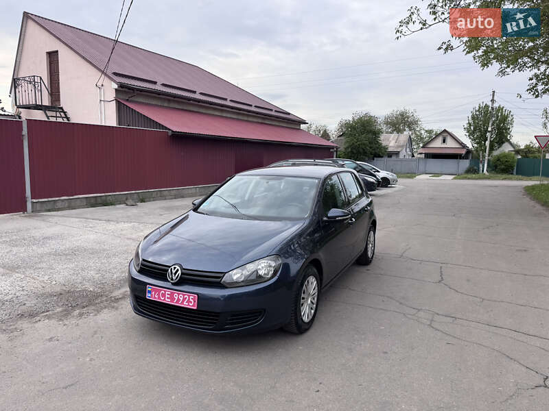 Хэтчбек Volkswagen Golf 2010 в Звенигородке