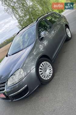 Універсал Volkswagen Golf 2007 в 