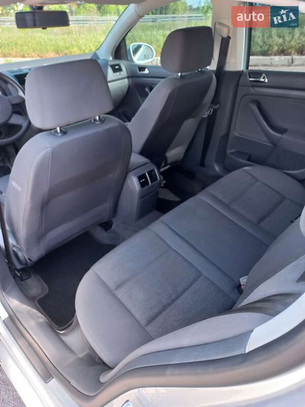 Хетчбек Volkswagen Golf 2005 в Білій Церкві