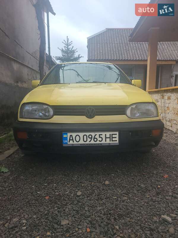 Універсал Volkswagen Golf 1998 в 
