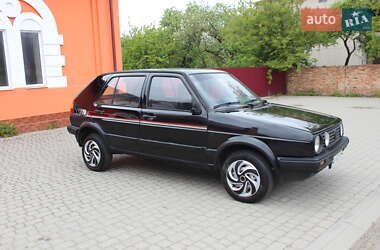 Хэтчбек Volkswagen Golf 1988 в 