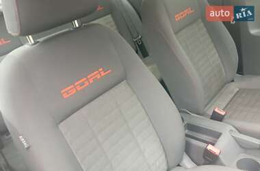 Хетчбек Volkswagen Golf 2007 в 