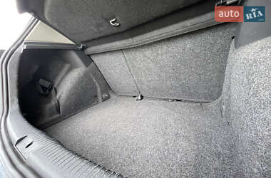 Хэтчбек Volkswagen Golf 2008 в 