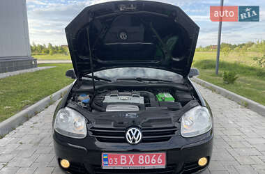 Хэтчбек Volkswagen Golf 2008 в 