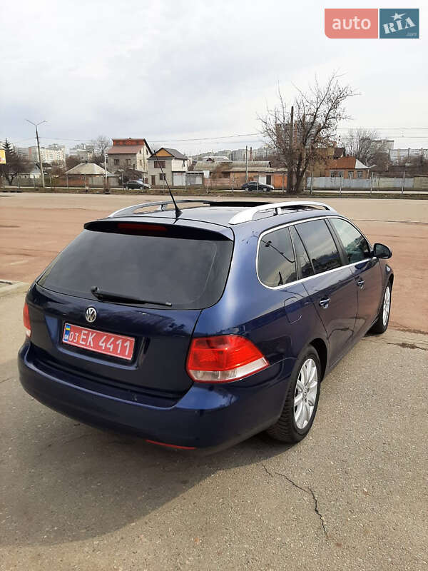 Універсал Volkswagen Golf 2009 в Харкові