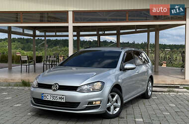 Універсал Volkswagen Golf 2015 в Дрогобичі