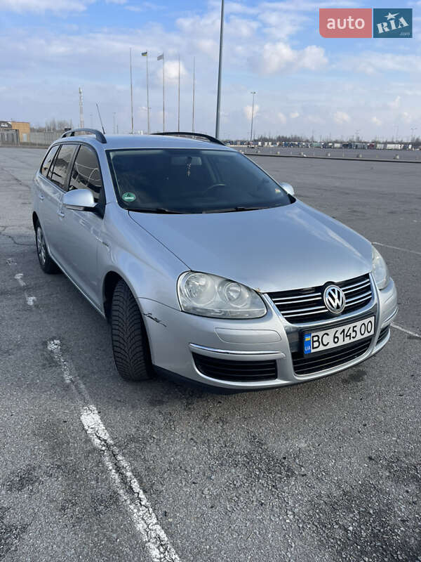 Универсал Volkswagen Golf 2008 в 