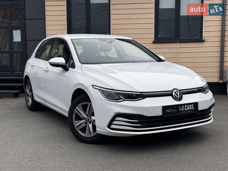 Volkswagen Golf 2022