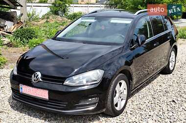 Универсал Volkswagen Golf 2014 в 