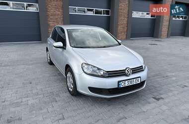 Хетчбек Volkswagen Golf 2010 в Чернівцях