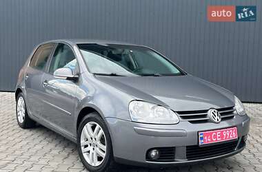 Хэтчбек Volkswagen Golf 2008 в Ивано-Франковске