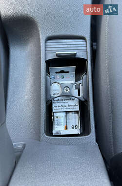 Хэтчбек Volkswagen Golf 2008 в 