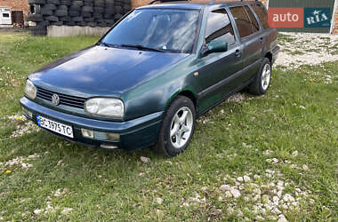 Універсал Volkswagen Golf 1997 в Зборові