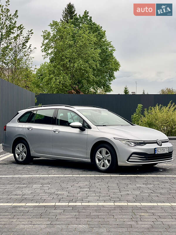 Універсал Volkswagen Golf 2021 в Львові