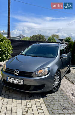 Универсал Volkswagen Golf 2012 в Стрые