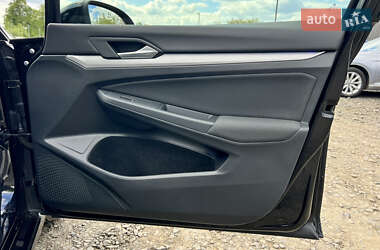 Универсал Volkswagen Golf 2022 в 