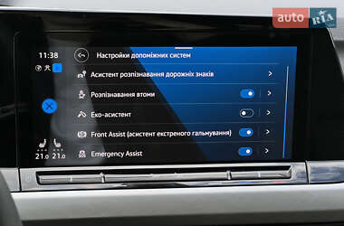 Универсал Volkswagen Golf 2022 в 