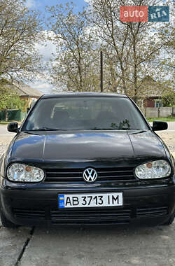 Хэтчбек Volkswagen Golf 1998 в Немирове