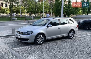 Универсал Volkswagen Golf 2013 в Днепре