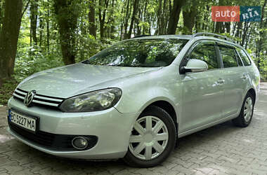 Універсал Volkswagen Golf 2009 в 