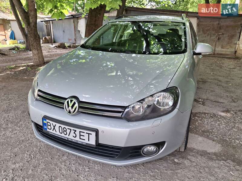 Універсал Volkswagen Golf 2010 в Кам'янець-Подільському