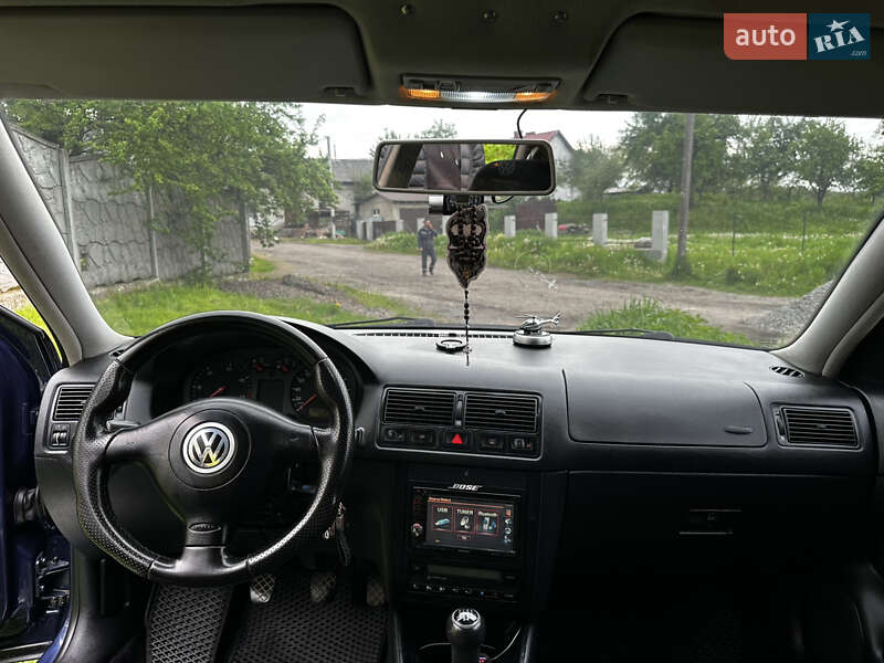 Універсал Volkswagen Golf 1999 в Львові