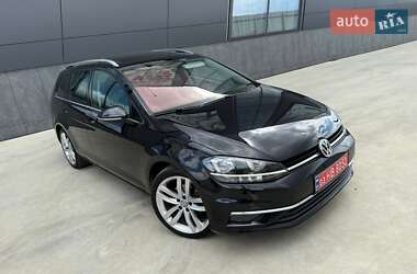Універсал Volkswagen Golf 2017 в Львові