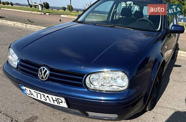 Универсал Volkswagen Golf 2004 в 