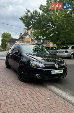 Хэтчбек Volkswagen Golf 2009 в Киеве