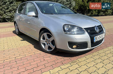 Хэтчбек Volkswagen Golf 2008 в Корсуне-Шевченковском