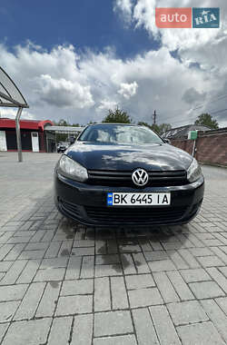 Універсал Volkswagen Golf 2009 в 