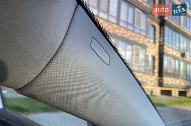 Хетчбек Volkswagen Golf 2010 в 