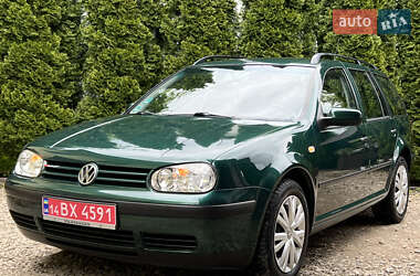 Універсал Volkswagen Golf 2001 в Самборі