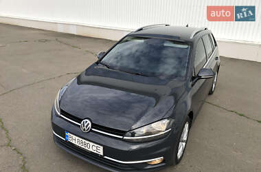 Універсал Volkswagen Golf 2017 в 