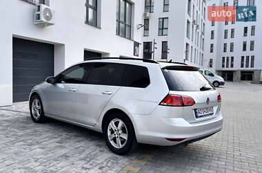 Універсал Volkswagen Golf 2014 в 